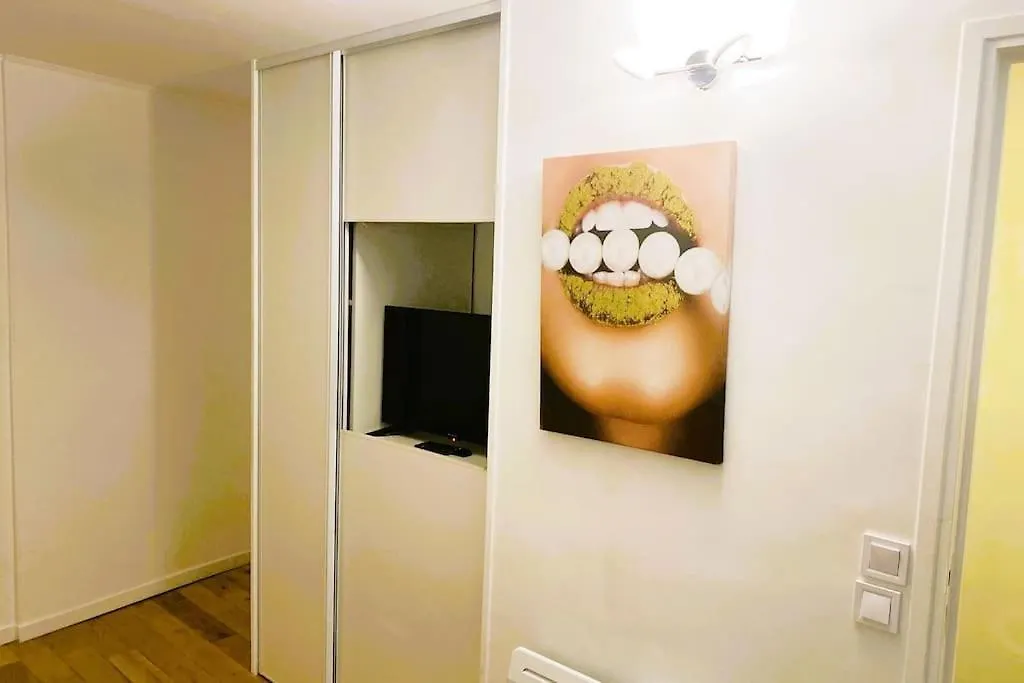 Magnifique Studio Bien Desservi Apartament