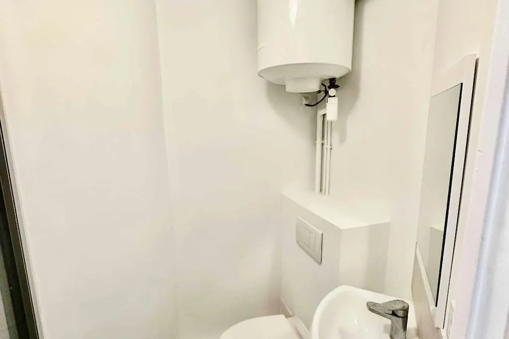 Apartament Magnifique Studio Bien Desservi *